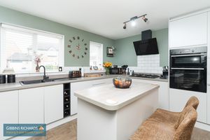 Kitchen- click for photo gallery